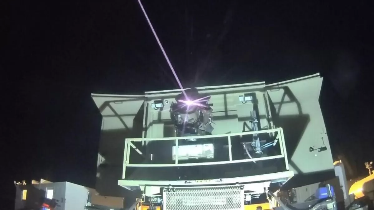 क्या है आयरन बीम, कितना घातक है यह हथियार