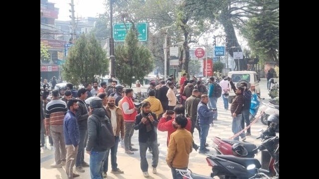 दहशत में दून: सिल्वर सिटी मॉल में युवक की गोली मारकर हत्या, 16 दिन में 5वां कत्ल